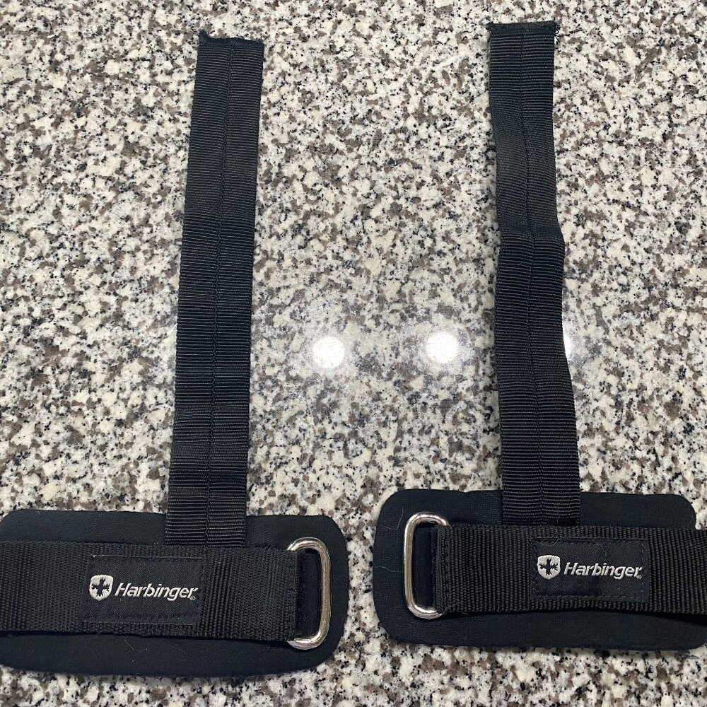 Weightlifting straps